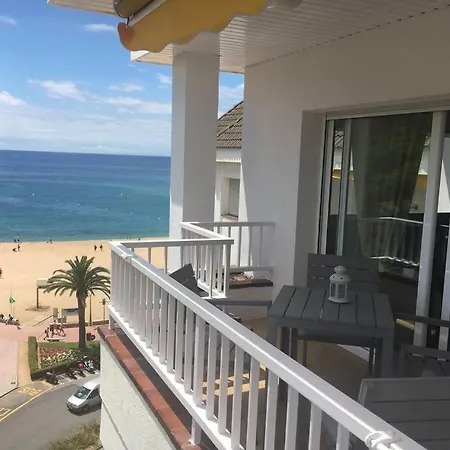 Seahomes Vacations - Seafront Fenals With Pkg * Lloret de Mar