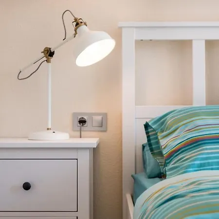 Apartment Seahomes Vacations - Seafront Fenals With Pkg Lloret de Mar